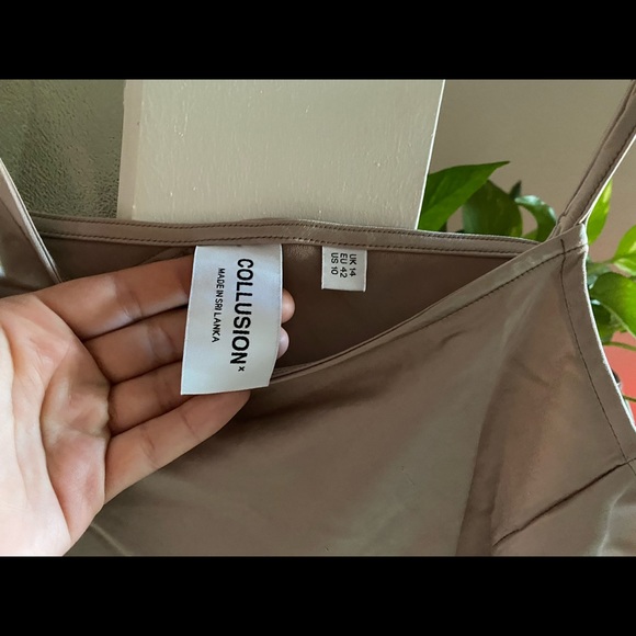 Silky dress - Picture 4 of 4